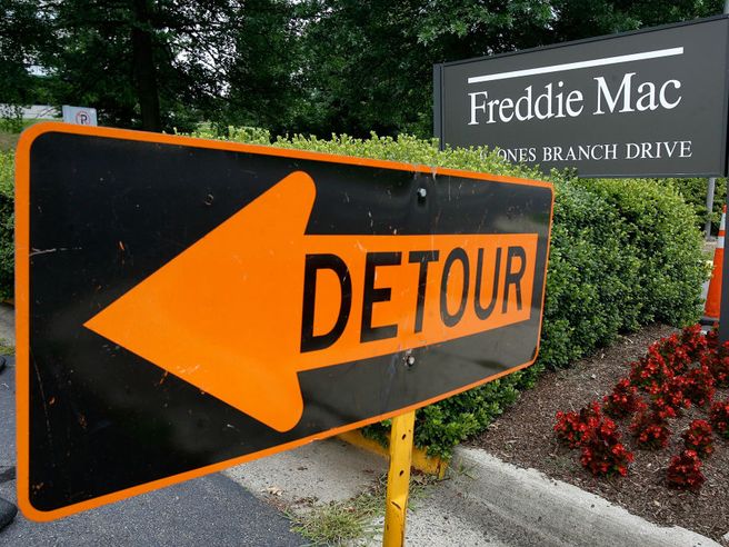 Tetto debito Usa, Fitch mette sotto osservazione anche rating agenzie mutui Fannie Mae e Freddie Mac