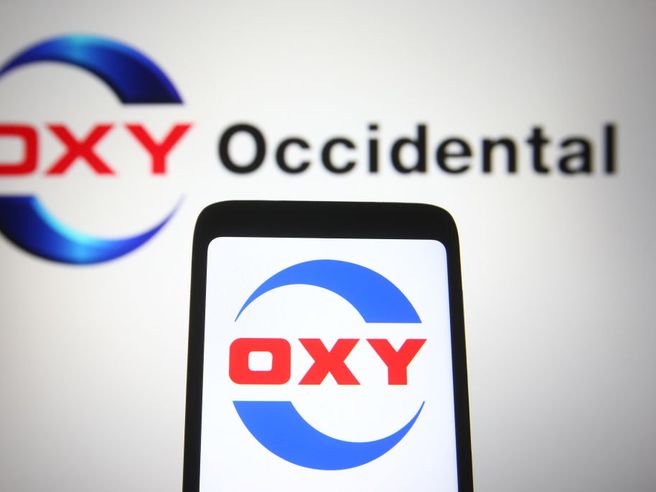 Wall Street futures riducono cali. Boom Occidental Petroleum, +17% dopo mossa Buffett