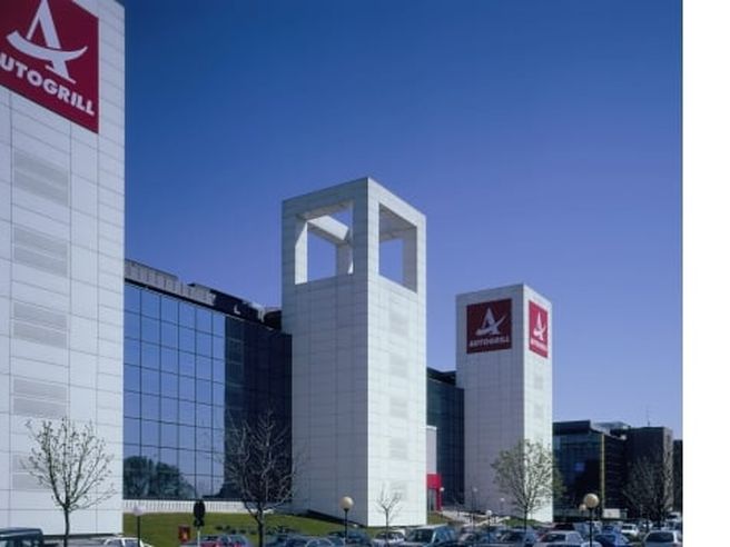 Autogrill: contratto nella stazione di Utrecht, stimati ricavi per 60 mln