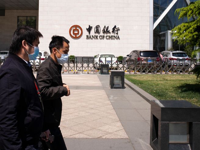 Cina: People’s Bank of China taglia tassi MLF a 1 anno dal 2,95% al 2,85%. Prima volta in quasi due anni