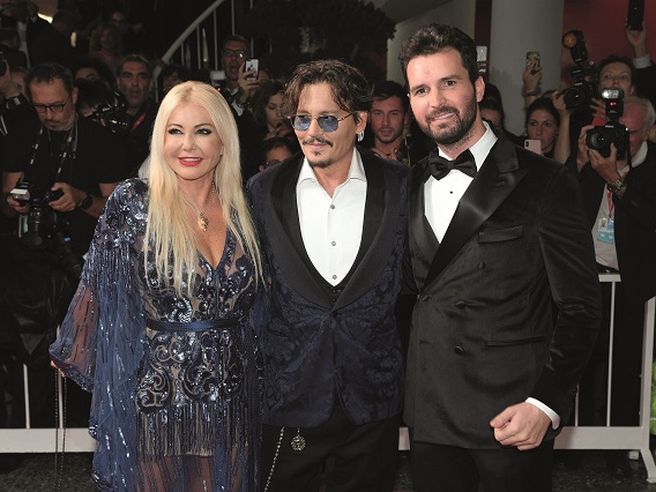 Ilbe: Johnny Depp a Roma per presentare la web serie Puffins
