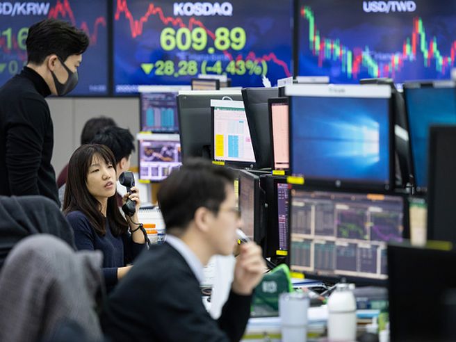 Corea del Sud: Bank of Korea alza tassi di 50 punti base al 3%. Focus su tonfo won