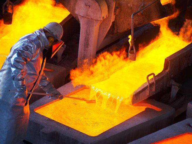 Glencore: titolo scende del 6%, pesa calo dei profitti
