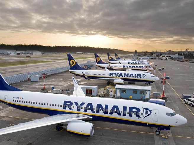 Ryanair: ordine di 150  aerei 737 Max di Boeing