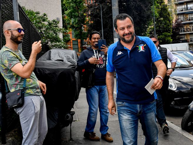 Corte Conti: ‘Italia si attenga a vincoli Ue’. Ma Salvini: ‘metterei al centro disoccupazione, non debito e deficit’