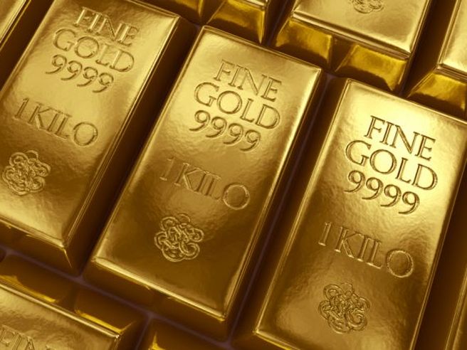 Oro: prezzi sotto quota 1.250 dollari in attesa della Fed