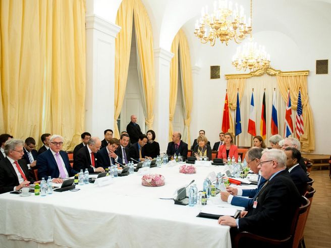 Nucleare: Consiglio Ue, per Tusk “accordo storico”