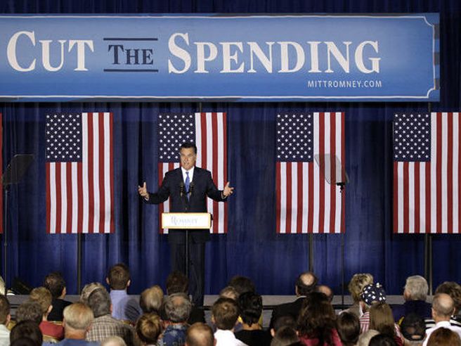 Elezioni Usa 2012: Romney attacca Obama su scarso impegno su nodo fiscal cliff