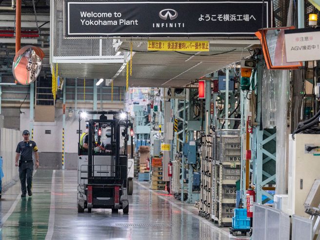 Giappone: Pmi manifatturiero in contrazione per settimo mese consecutivo, bene il Pmi servizi
