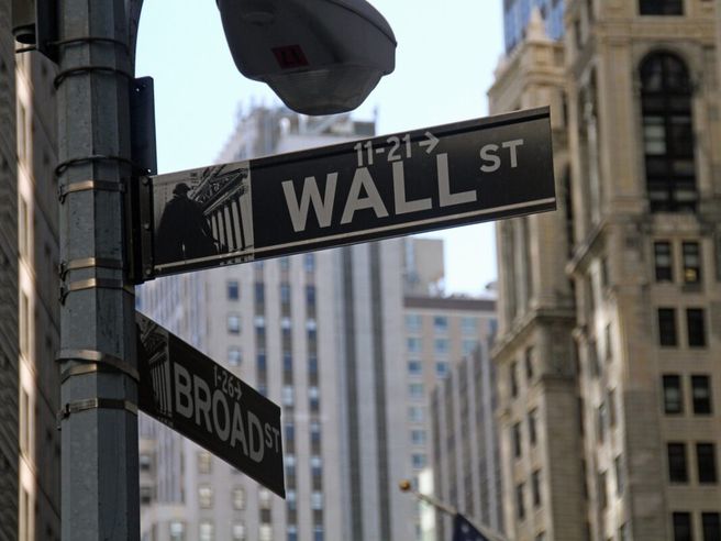 WS: futures del Dow scendono di 55 punti. Focus su earning season delle grandi banche Usa