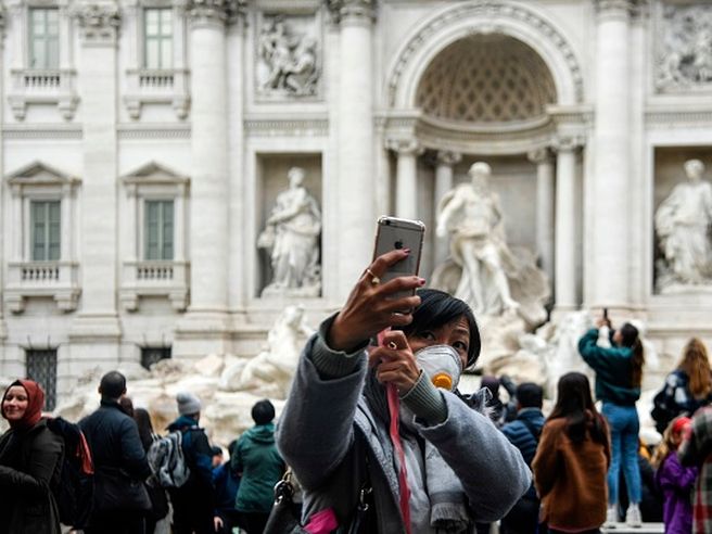 Fmi taglia outlook Pil Italia 2022 a +3,8%, migliora stime 2023. Maxi downgrade su Cina e Usa con Omicron e inflazione