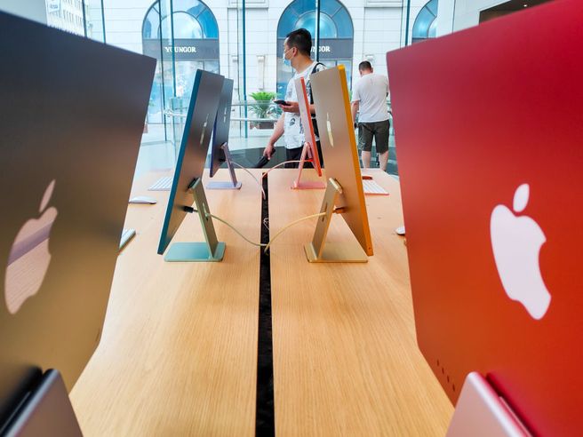 Apple: crisi chip costa al colosso $6 miliardi, il fatturato delude: colpite vendite di iPhone e Mac