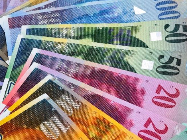 Svizzera: riserve valutarie in aumento a ottobre