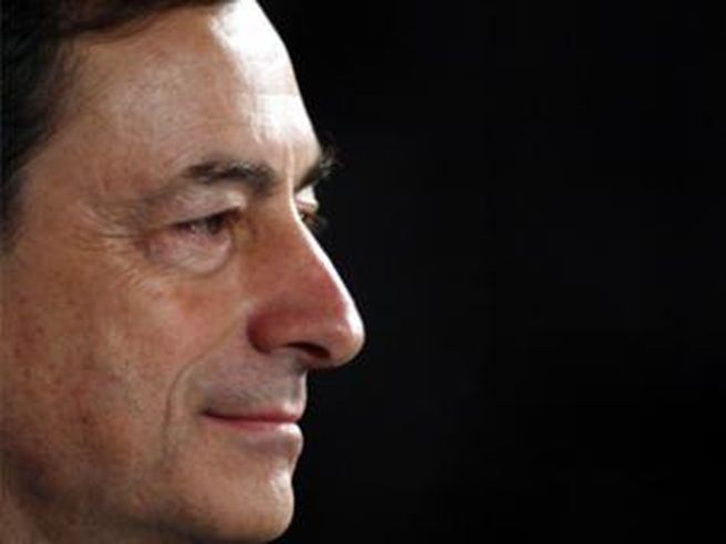 Bce: Draghi, faremo quello che dobbiamo per aumentare l’inflazione nel più breve tempo possibile
