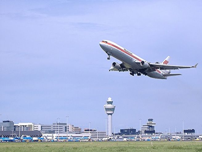 Aeroporti italiani: traffico aereo cresce a tassi sostenuti nel 2018