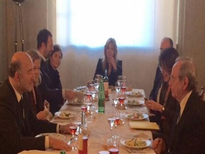 Moscovici: pranzo con Padoan su crescita, investimenti e lavoro