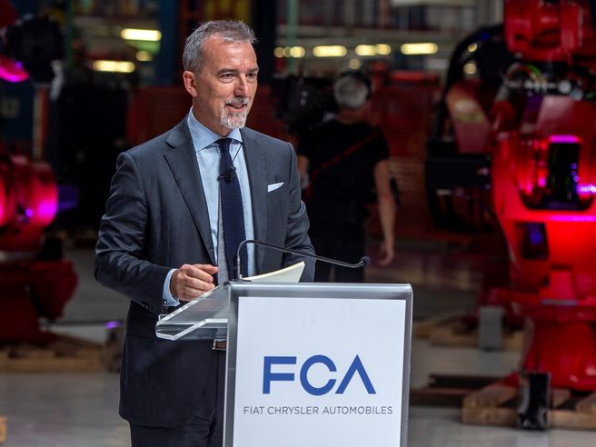 Fca: avviate a Mirafiori e Pratola Serra attività per produrre mascherine chirurgiche