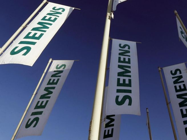 Siemens: investe €2 mld per ampliare produzione tecnologia