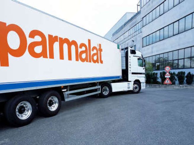 Parmalat: segno più per il fatturato 2015, dimissioni dei consiglieri di maggioranza