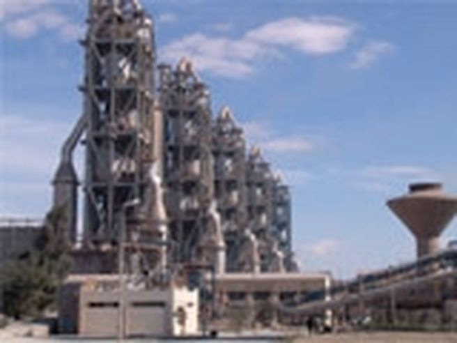 Lafarge: Ebitda sale del 6% nel III trim., in linea con le attese
