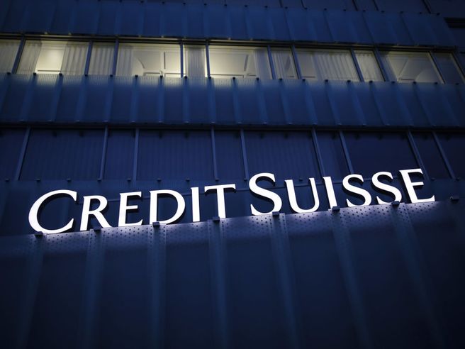 Credit Suisse preannuncia perdita I trim per fattore Russia e aumento accantonamenti spese legali