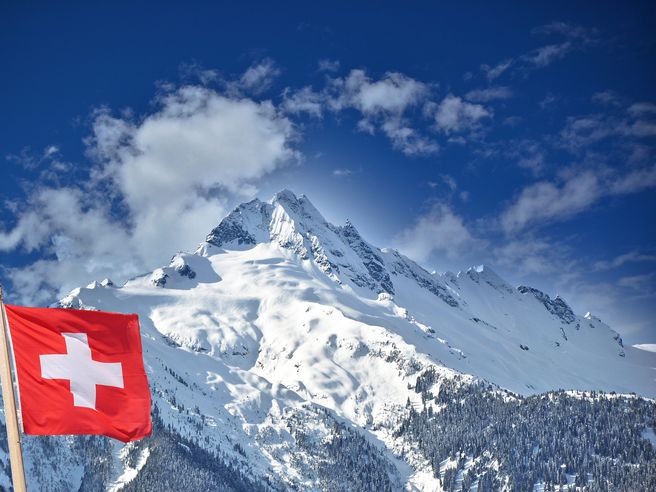 Watches of Switzerland: confermato piano per raddoppiare gli utili entro il 2028