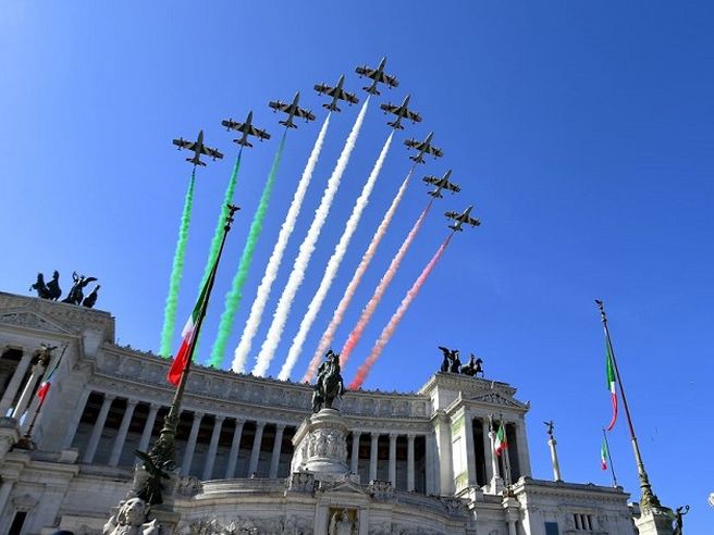 Asta Btp: collocati titoli per 8,5 mld a 3,7 e 15 anni, con rendimenti in leggero aumento