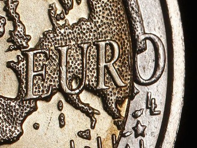 Eurozona: Ocse, allarme disoccupazione e rischio deflazione per Paesi più vulnerabili