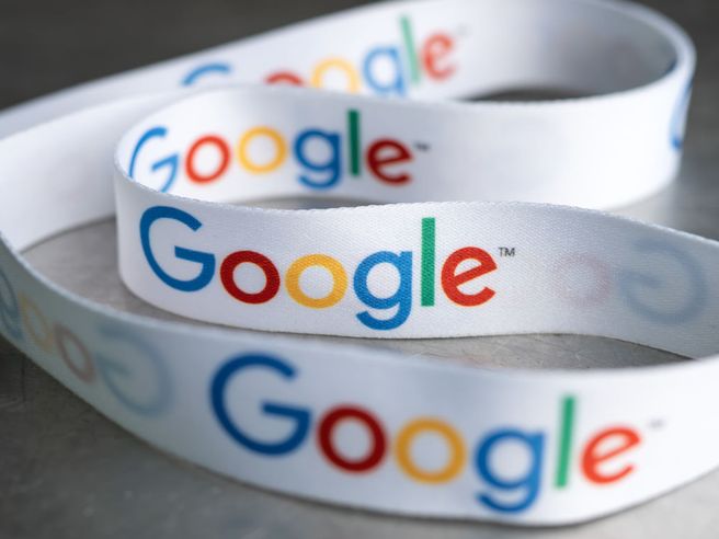 Google riduce il 6% della forza lavoro, oltre 12.000 dipendenti
