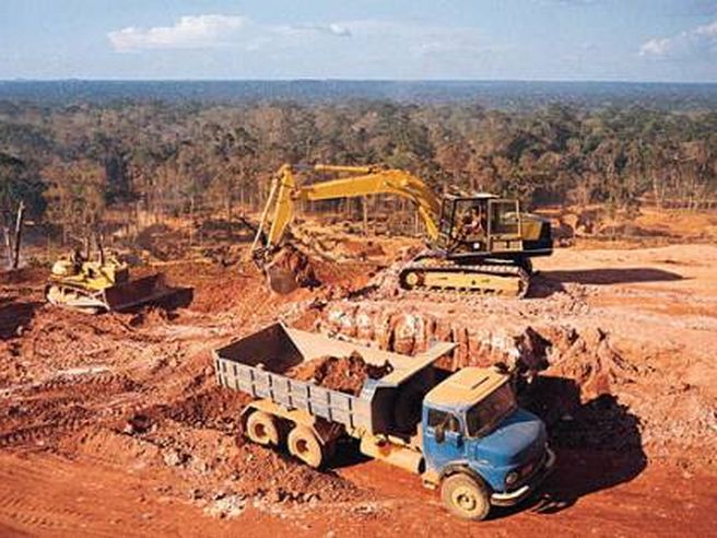 Glencore Xstrata: utili salgono del 20% nel 2013, +9% per i ricavi