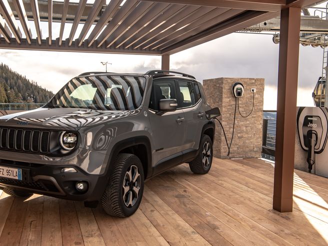 Fca: debutta ricarica elettrica ‘facile’ grazie all’Easy Wallbox di Engie Eps