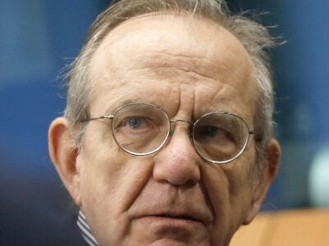 UniCredit, Padoan: ‘da guida diretta Orcel su Italia già risultati tangibili. Verso banca del futuro dell’Europa’