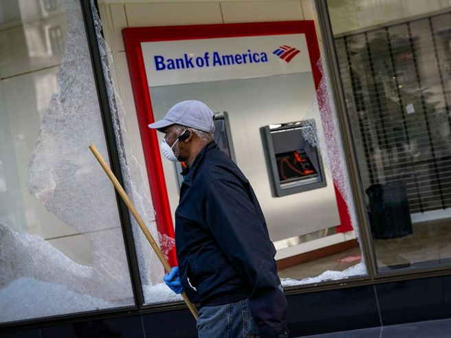 Wall Street: settimana positiva grazie alle banche. Bank of America rivede record dal 2007, bene Goldman Sachs dopo bilancio