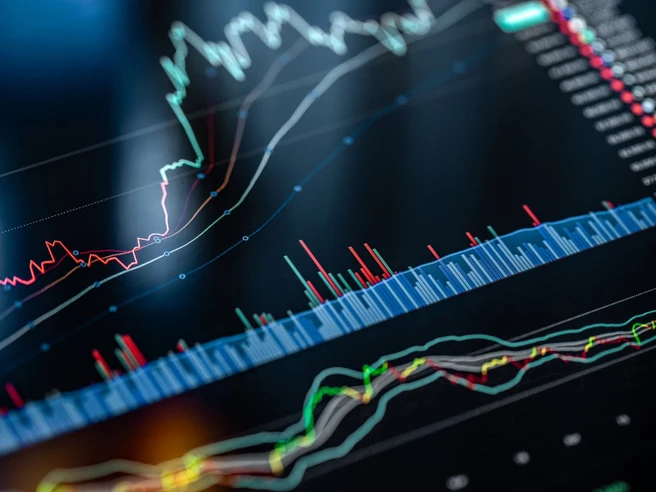 Mercati sotto la lente a marzo: i grafici di Brent, Vix, euro/dollaro e Bitcoin