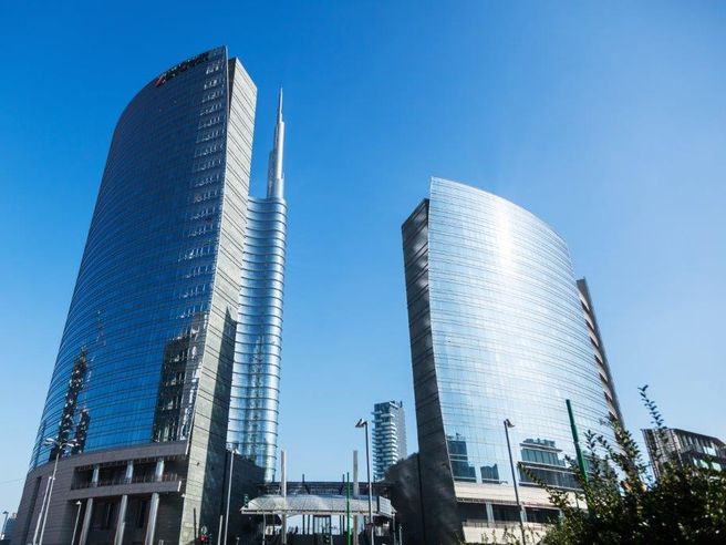 Unicredit: accordo con Bei su 300 milioni di euro per imprese italiane