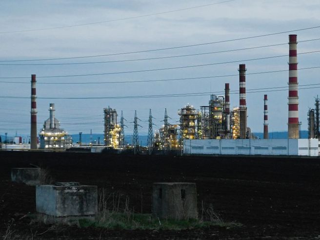 Gas, in calo del 58% le forniture russe: il quadro di Bankitalia sugli scambi con Mosca