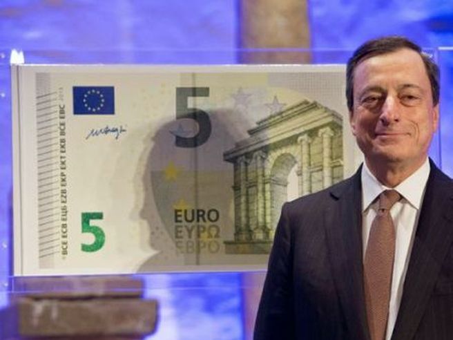 Forex: Draghi ricaccia l’euro nei pressi dei minimi a 27 mesi