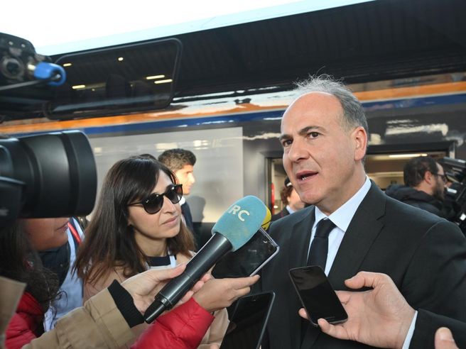 FS: piano industriale darà contributo annuo a crescita Pil fino a 0,9%