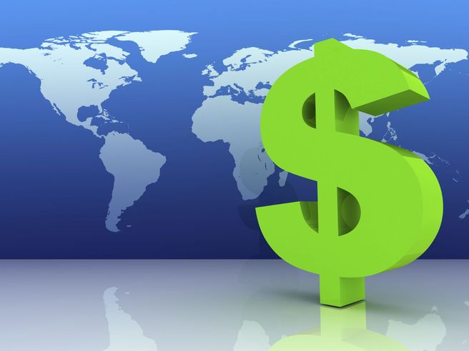 Forex: dollaro si rafforza dopo il dato sul pil Usa, euro sotto 1,34