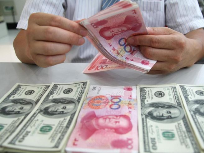 Forex e guerra commerciale, scivolone dello yuan fino a minimo da 2017