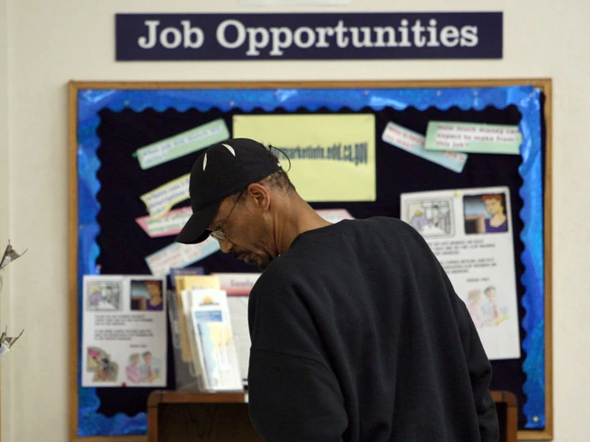 Occupazione Usa fa sboom, -301.000 nel settore privato. Effetto Omicron, report ADP mai così male da fine 2020