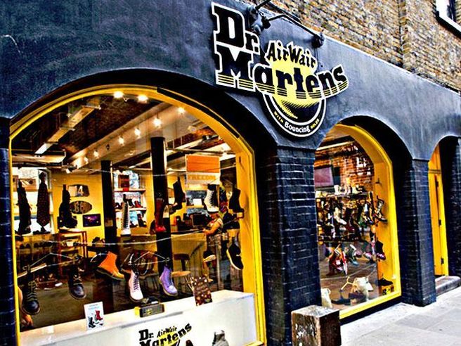 Fondo Permira acquista Dr Martens per 300 milioni di sterline