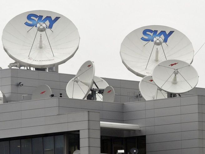 Sky: via libera del governo inglese all’offerta di Fox