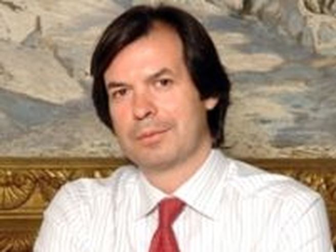 Intesa Sanpaolo: Messina, prenderemo fino a 10 miliardi Tltro da Bce