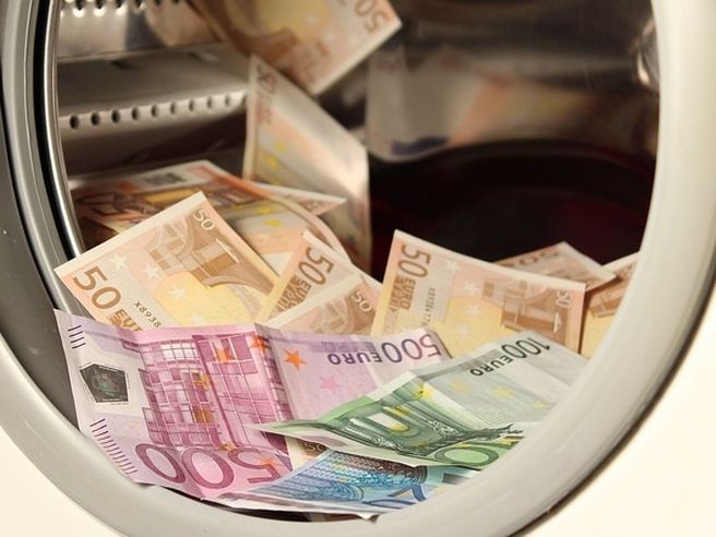 Enria (Bce): “banche devono gestire rischio liquidità. Rispettare gerarchie nelle crisi”
