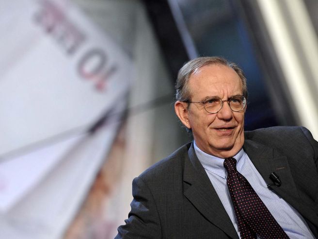 Padoan: non esistono scorciatoie, governo intende riattivare percorso investimenti pubblici