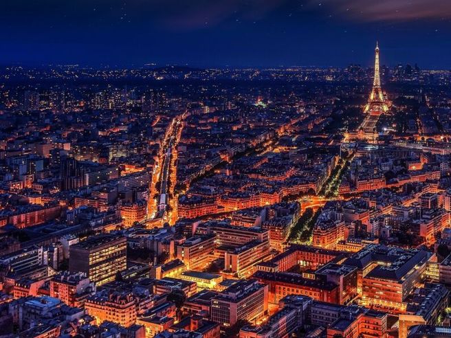Francia: ad aprile fiducia imprese in calo a 101 punti
