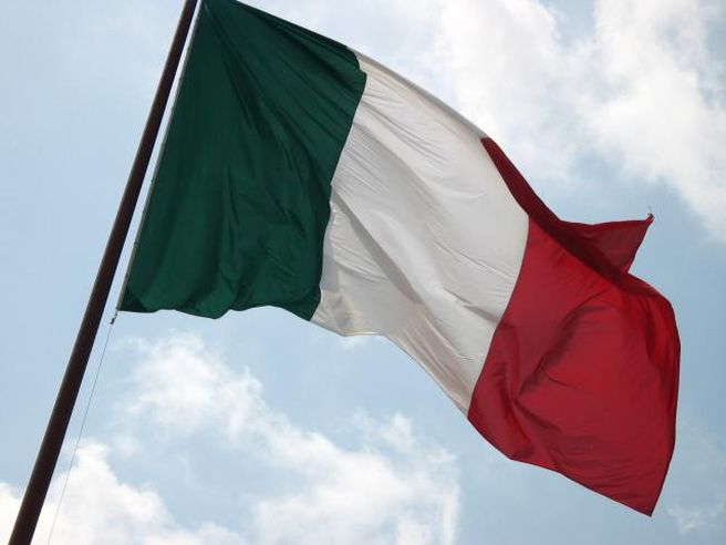 Fiducia: Codacons, calo dovuto a effetto Parigi. Ma valore alto fa ben sperare per il 2016