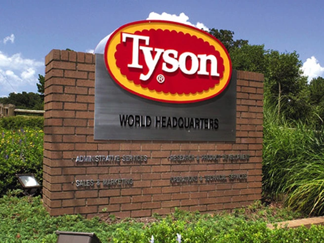 Tyson Foods: profitti trimestrali cresciuti del 7,7%, ricavi 2013 stimati a 35 mld di dollari