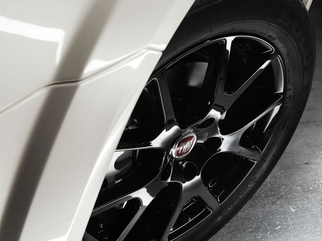 Fca aggiorna target 2018 considerando lo scorporo di Magneti Marelli